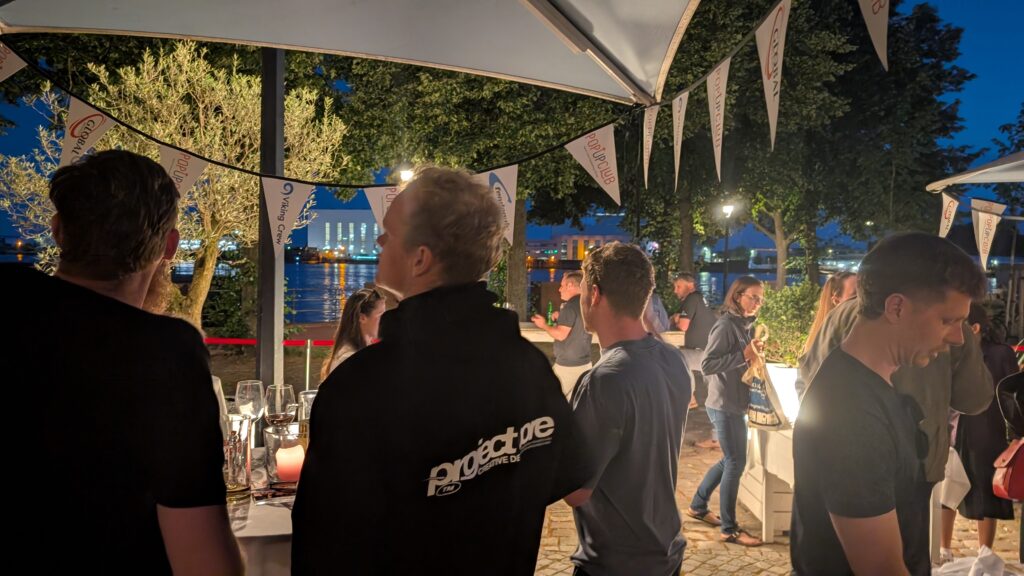 PXL_20250703_210111780